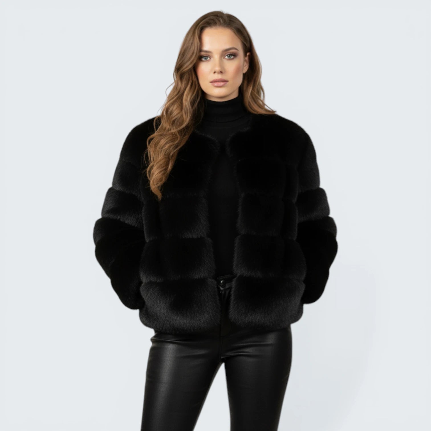 Veste Courte en Fausse Fourrure de Luxe - Manteau Chic Sans Col à Bandes Horizontales
