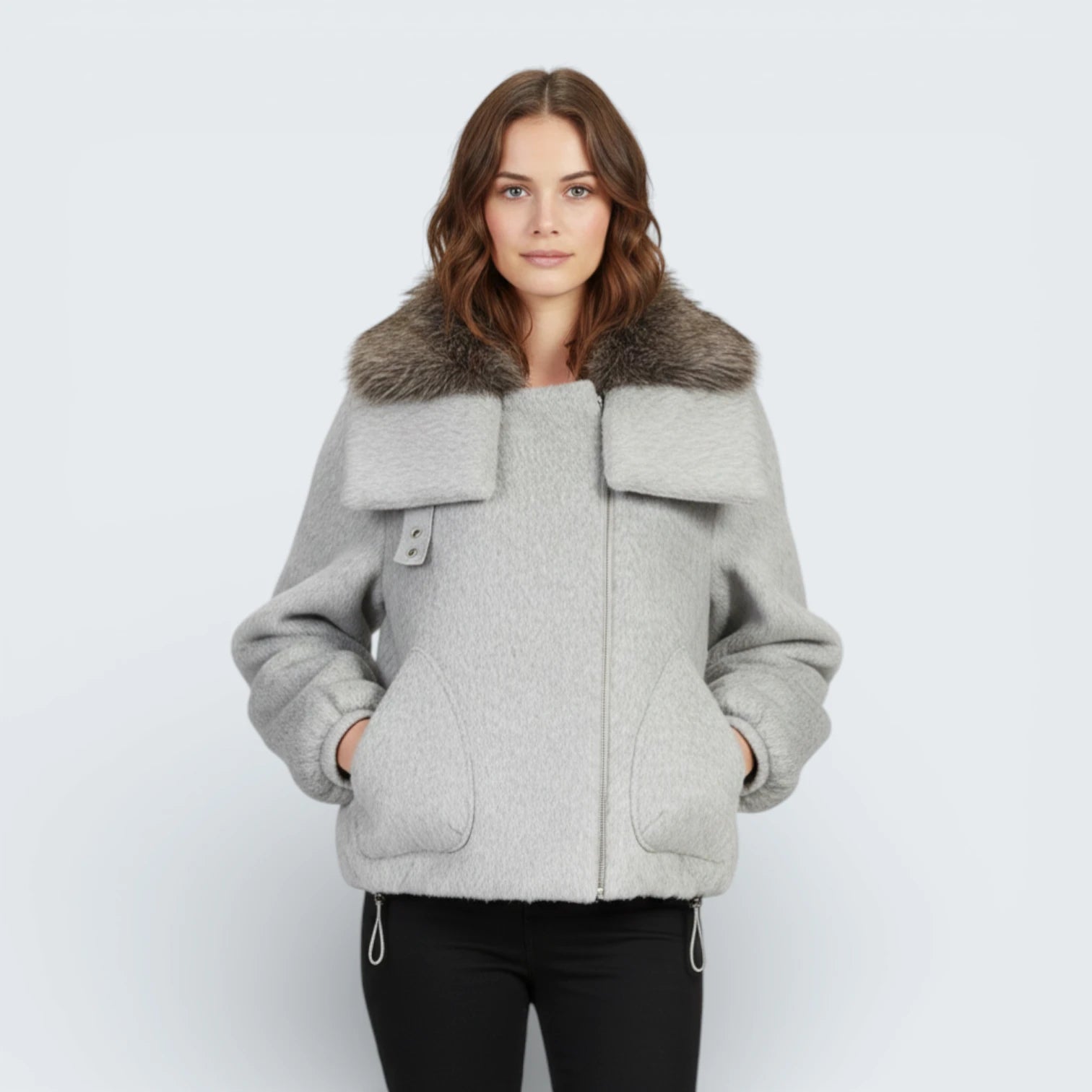 Veste Courte en Laine à Fermeture Asymétrique - Blouson Élégant avec Col en Fourrure