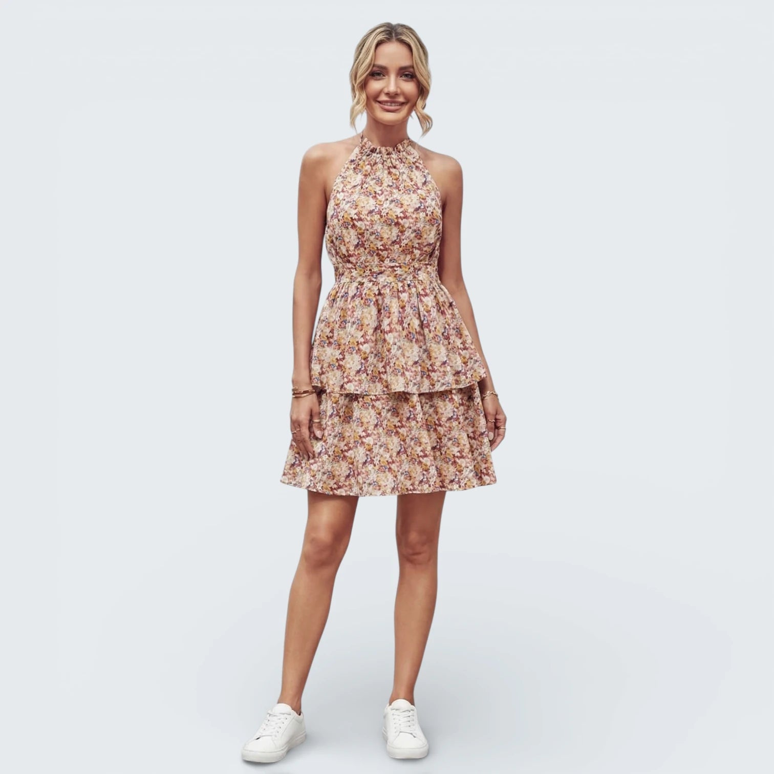 Robe Courte Fleurie à Col Halter - Robe d'Été Évasée avec Volants