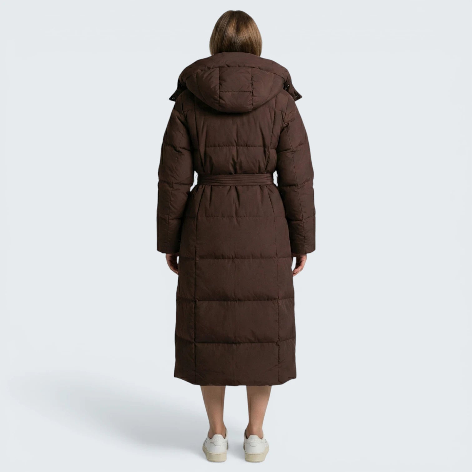 Doudoune Longue Élégante avec Ceinture et Capuche - Manteau Matelassé Coupe Féminine