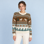 Pull de Noël marron porté de face