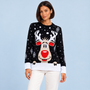 Pull de Noël noir porté de face