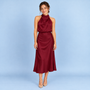Robe bordeaux portée de face