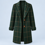 Manteau vert à carreaux — produit seul