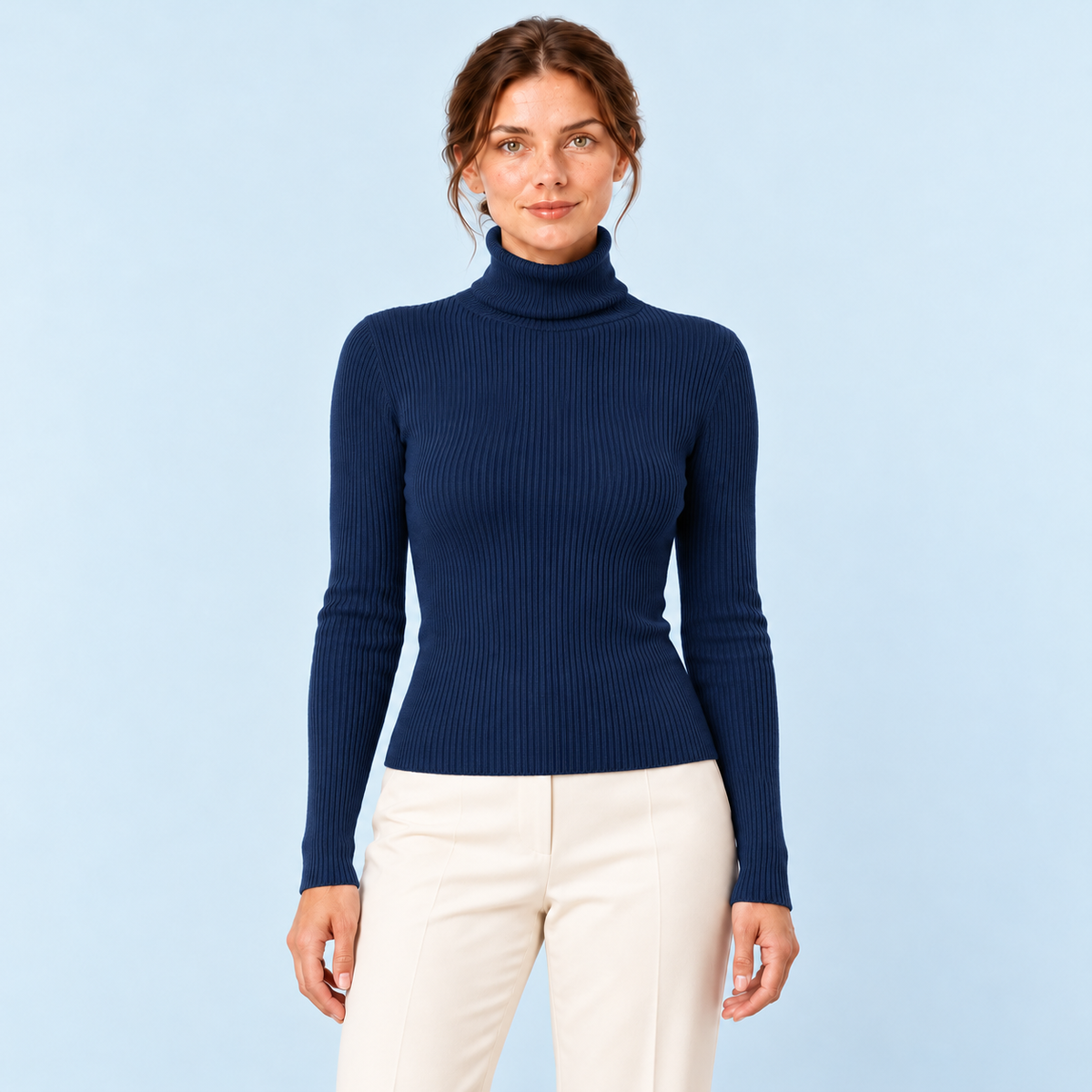 Pull femme côtelé à col roulé — Bleu marine — vue de face
