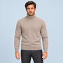 Pull homme beige en maille fine à col roulé, vue de face sur modèle B