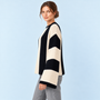 Pull femme rayé à manches larges beige et noir — profil