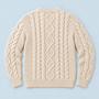 Pull torsadé homme beige posé à plat au sol, dos reconstitué — détails à vérifier