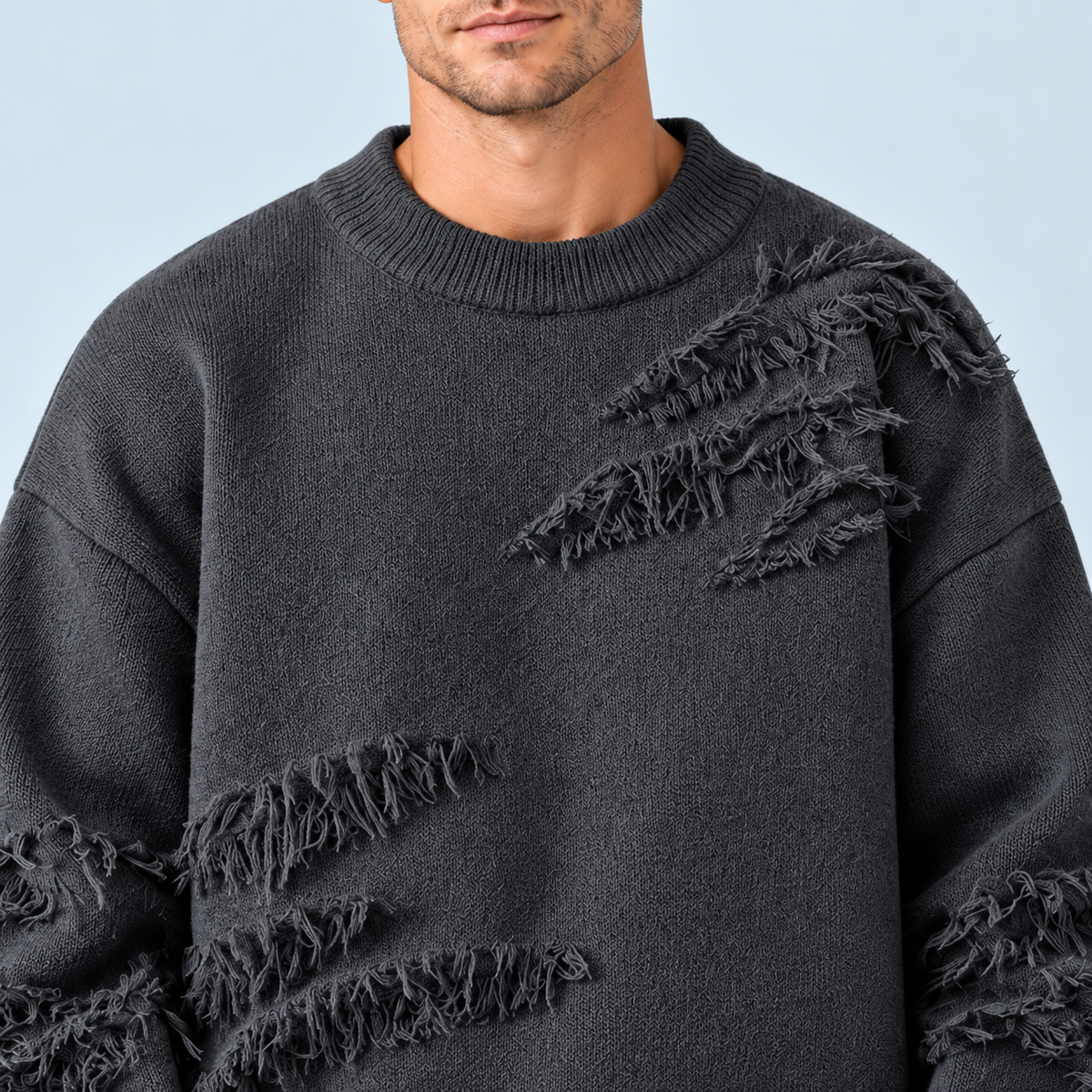 Pull homme à détails effilochés et col rond — gris-detail