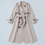 Trench long femme kaki présenté à plat, vue de face